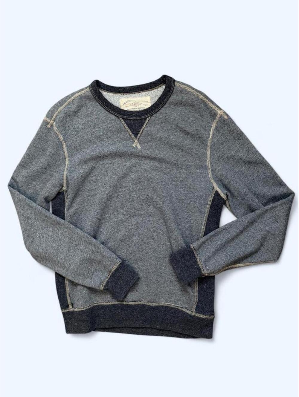 American Eagle Outfitters vintage gray & blue crewneck sweatshirt